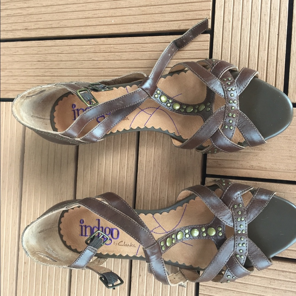 Sandals flats